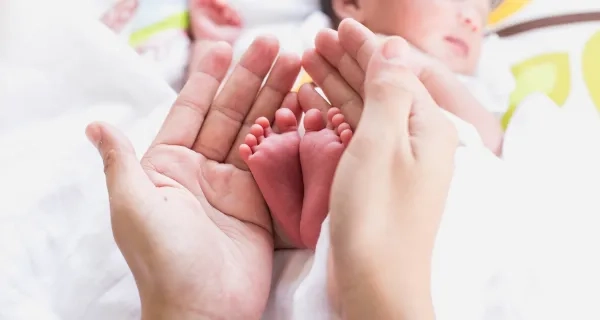 Ten Hints for Providing Care for Premature Babies
