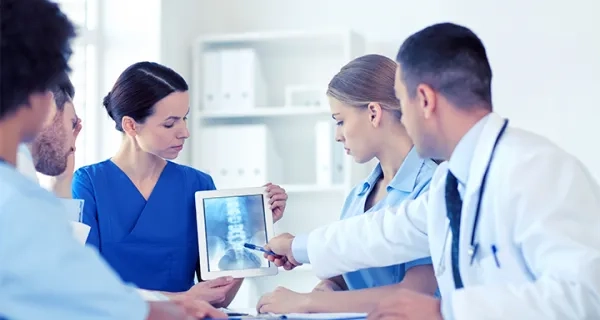 Osteoporotik Omurga Kırıkları