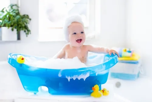 Çocuğunuz Hasta Olsa Bile Banyo Yapmalı