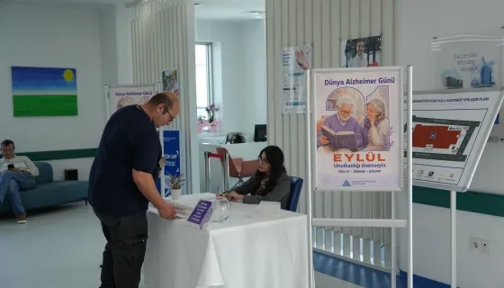 Alzheimer Günü