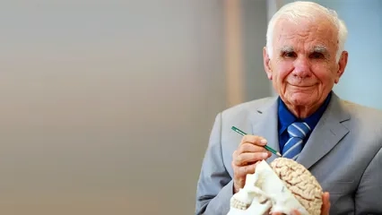 prof. Dr. Gazi Yaşargil Celebrated His 95th Anniversary with 10 Thousand Surgeons