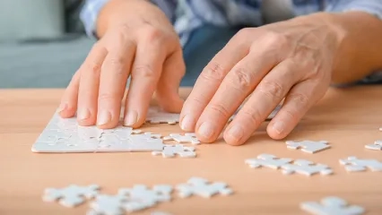 Parkinson Hastalarını Beyin Pili Yaşama Bağlıyor