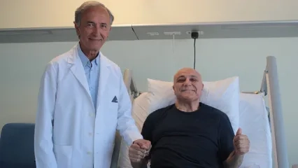 Koltuk Değnekleriyle Girdiği Hastaneden Yürüyerek Çıktı