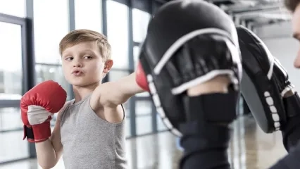 Çocukları kafa travmasına karşı koruma