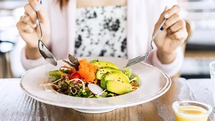 Yemek Süresi Uzadıkça Doymak İçin İhtiyaç Duyulan Besin Miktarı Azalıyor!