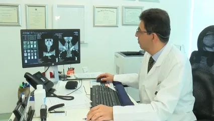 Geçirdiği Kaza Sonrasında Nefes Borusu Tamamen Tıkanan Genç Hem Sağlığına Hem Sesine Kavuştu